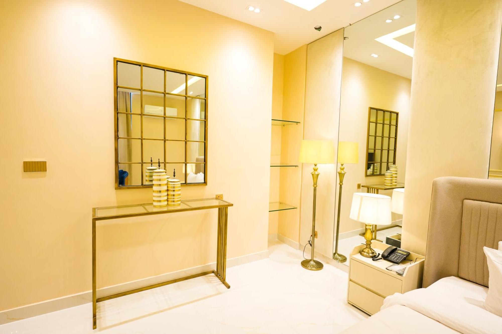 Pavilion Suites - Premium Aparthotel In Bahria Town Rawalpindi Eksteriør bilde